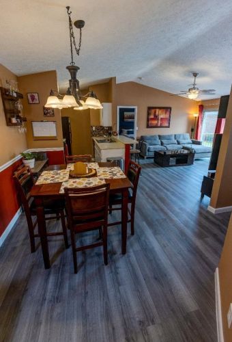 5975 Meadow Creek Dr, Milford, OH 45150-6524