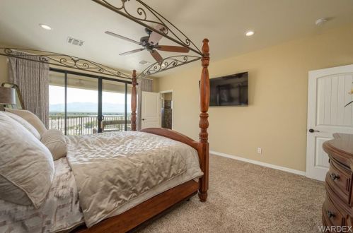 3003 Camino Del Rio, Bullhead City AZ  86442-7885 exterior