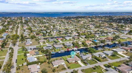 3009 16th Pl, Cape Coral FL  33904-4081 exterior