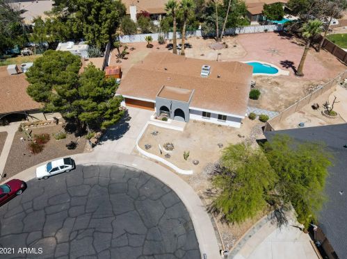 13845 41st Ave, Phoenix AZ  85053-5352 exterior