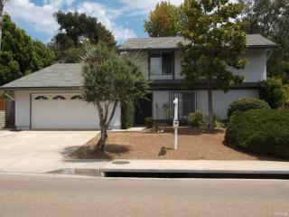 1710 Avocado Dr, Vista, CA 92083-7618