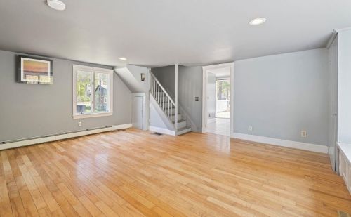 47 Great Pond Rd, Kingston NH  03848-3741 exterior