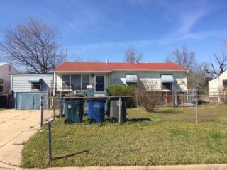 2063 Young Pl, Tulsa, OK 74110-2055