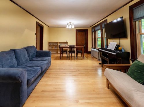 15 Pearl St, Dover NH  03820-3146 exterior