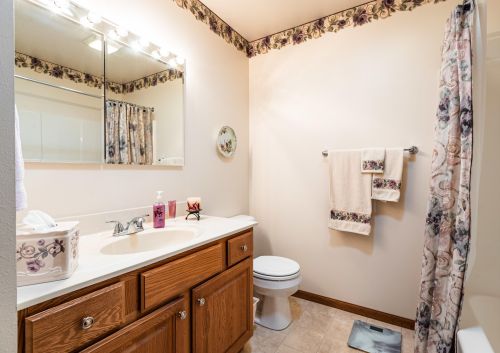 3304 Rosehill Pl, La Crosse WI  54601-8372 exterior