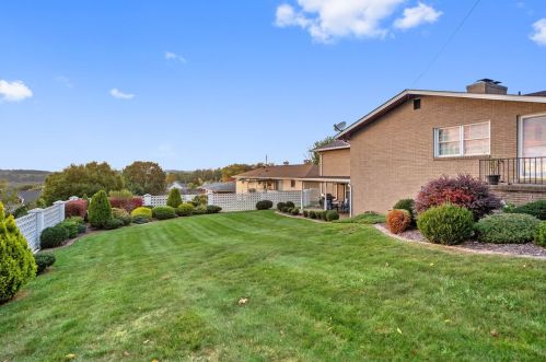 525 Eliza St, South Connellsville, PA 15425-3433
