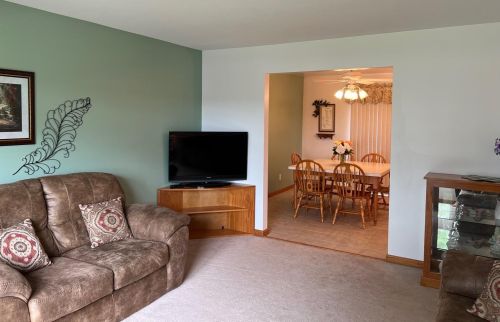3909 Brookside Dr, Crown Point, IN 46307-8941