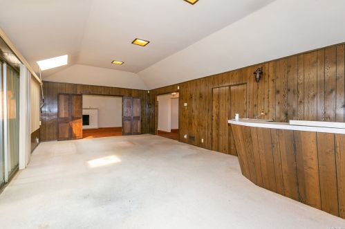 14 Cypress Ave, Great Neck NY  11024-2004 exterior