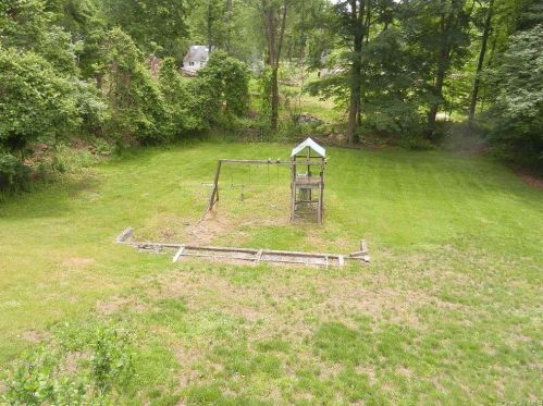 52 Plum Rd, Mahopac NY  10541-4247 exterior