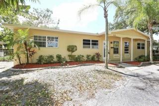 6940 5th St, Hollywood FL  33023-1120 exterior