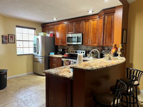 6549 Via Regina, Boca Raton, FL 33433-3912