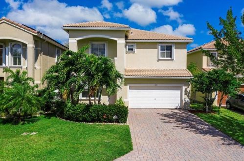 4271 Magnolia Cir, Delray Beach, FL 33445-3536