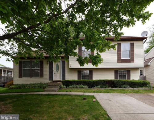 126 Independence Dr, Yardley, PA 19067-4912