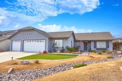 14559 Owens River Rd, Victorville, CA 92392-6181