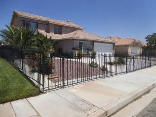 13796 Sarracino Way, Victorville, CA 92392-6375