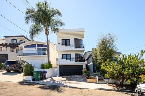 513 Dianthus St, Manhattan Beach CA  90266-6720 exterior