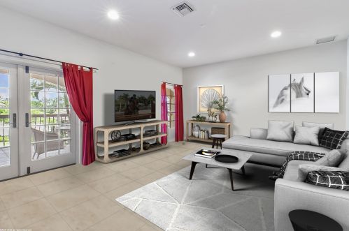 15563 Estancia Ln, West Palm Beach FL  33414-7439 exterior