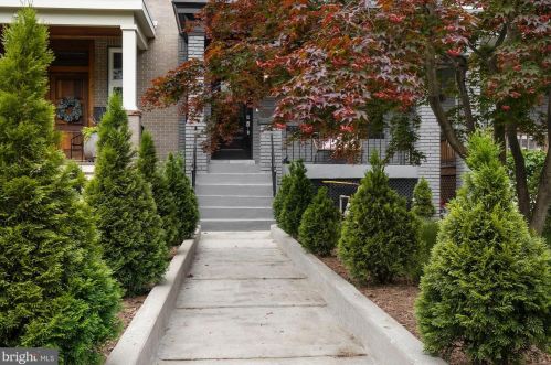 1371 Potomac Ave, Washington, DC 20003-4413