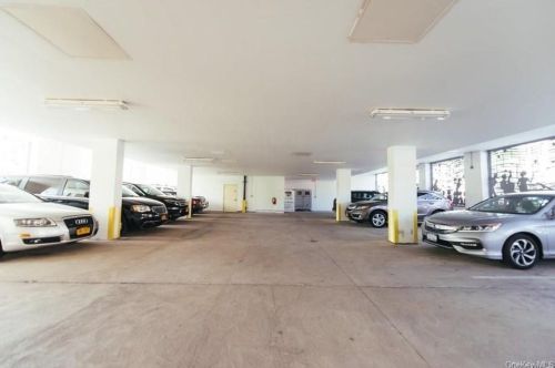 853 Macy Pl, Bronx NY  10455-1884 exterior