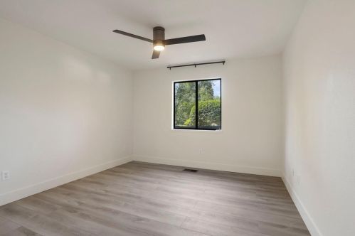 11331 Scarlet Oak Dr, Valley Home CA  95361-9542 exterior