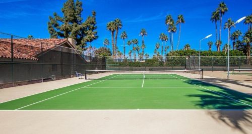 69970 Los Cocos Ct, Rancho Mirage CA  92270-2136 exterior