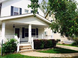 2156 Brown Rd, Cleveland, OH 44107-6063