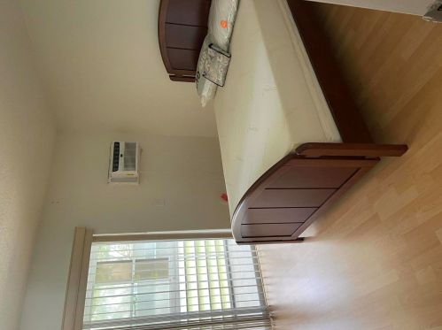 50 Bedford B, West Palm Beach, FL 33417-2279