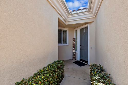 1708 Snowberry Rd, Beaumont, CA 92223-8606