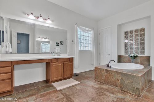 3516 Halsted Ct, Chandler AZ  85286-1630 exterior