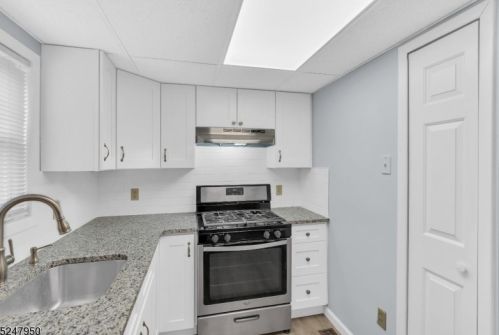92 Carlton St, East Orange NJ  07017-2310 exterior