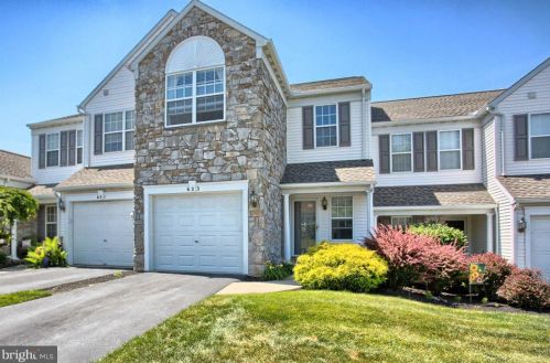 623 Springhouse Ln, Hummelstown, PA 17036-7016