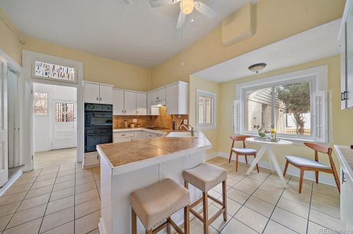 800 Franklin St, Denver CO 80205-3324 exterior