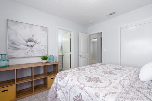 834 Meridian Ave, Rialto CA  92376-3714 exterior