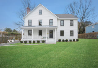 616 Stiles Ave, Mamaroneck, NY 10543-4429