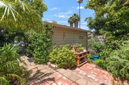 11712 Walnut Rd, Lakeside CA  92040-5625 exterior