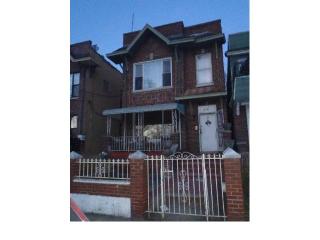 96 Bulwer Pl, Brooklyn, NY 11207-1903