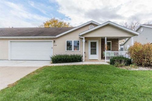 1324 15th St, West Baraboo, WI 53913-3324