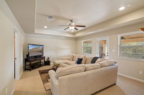 618 Emma Loop, Austin TX 78737-1457 exterior