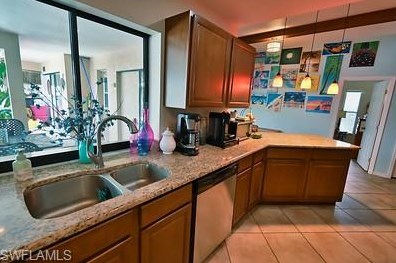 1410 14th Ave, Cape Coral FL  33909-1508 exterior