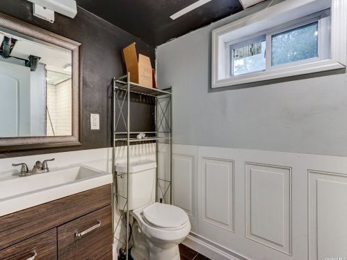 555 Connetquot Ave, Islip Terrace NY  11752-2503 exterior