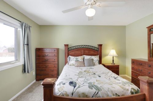380 Pondview Ln, Chaska MN  55318-2873 exterior