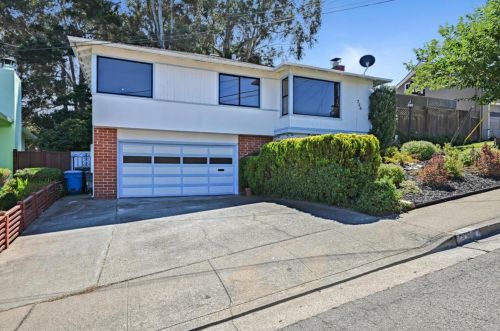 220 Lowell Ave, San Bruno, CA 94066-4011