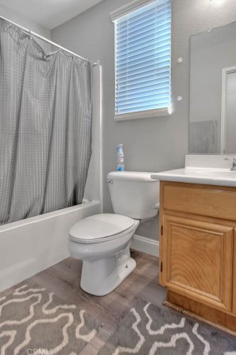 13842 Beech St, Victorville CA  92392-5531 exterior