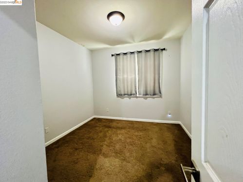 1416 Dylan Creek Dr, Grayson CA  95363-8765 exterior