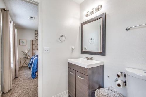 7558 Buford Dr, Dallas TX  75241-5408 exterior