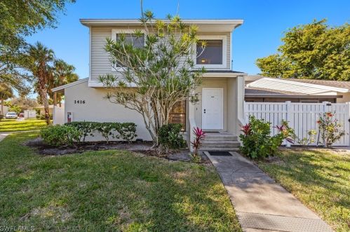 1416 50th St, Cape Coral, FL 33914-3464