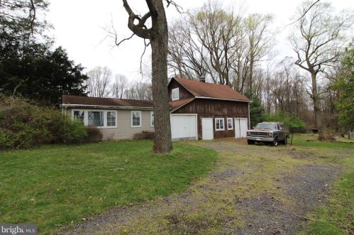 1640 Bethel Rd, Boothwyn PA  exterior