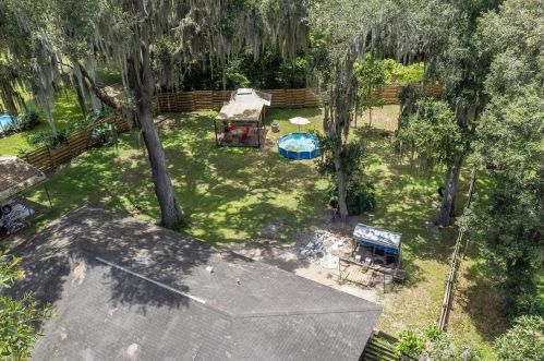 2250 Cr 452, Lake Panasoffkee FL  33538-5449 exterior