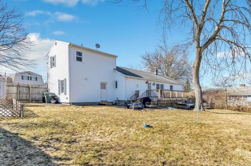 12 Dorothy St, Milford, CT 06460-6830