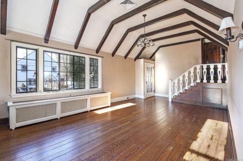 30 Jefferson Rd, Scarsdale, NY 10583-6436